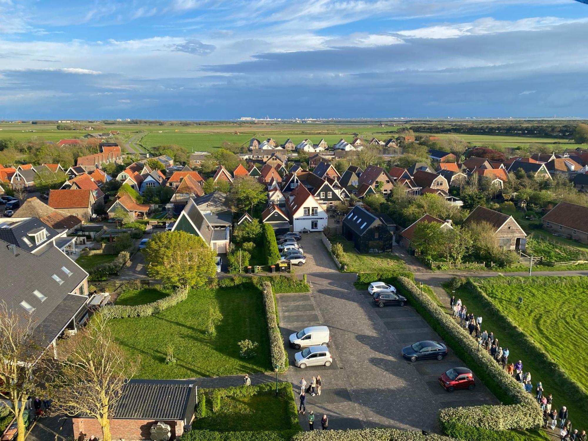 Bed And Breakfast Oomes Huus Den Hoorn  Exterior foto